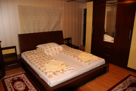 Apartament 2 - Pensiunea Sarmis Apartament 2 - Pensiunea Sarmis