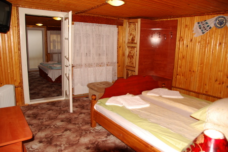 Apartament 4 - Pensiunea Sarmis Apartament 4 - Pensiunea Sarmis